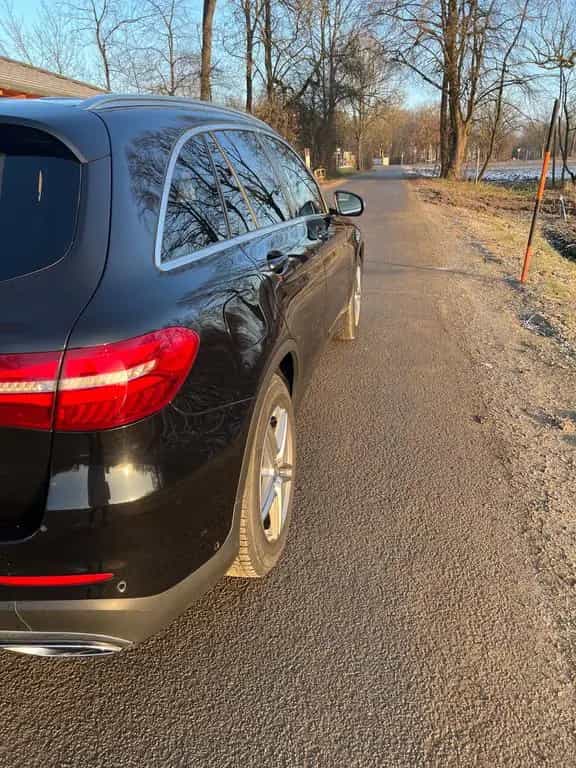Mercedes-Benz GLC-Class 250 d 4MATIC Autom. - 10/2016-photo-2