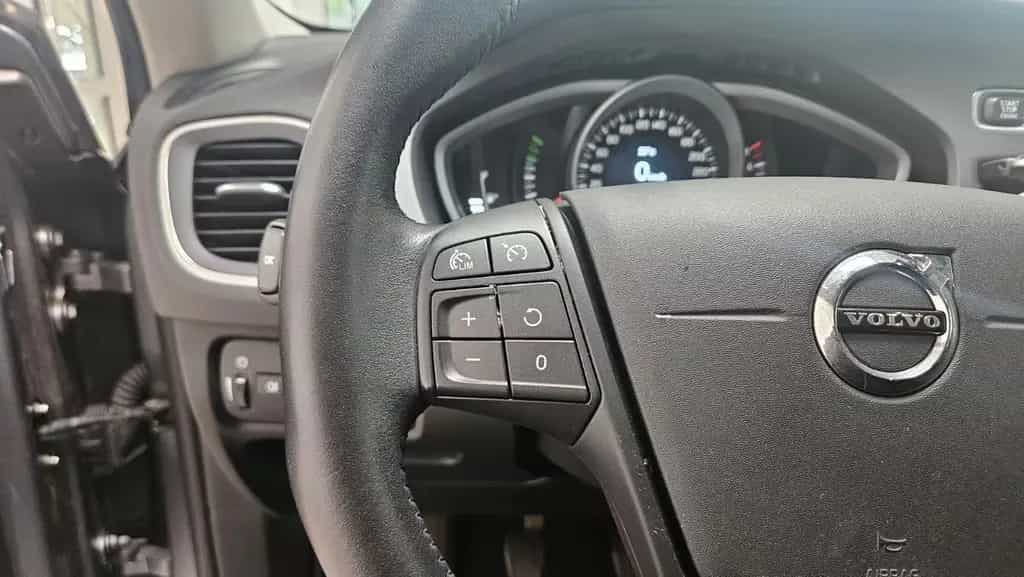 Volvo V40 Kinetic 1.Hand Navi Alu Allwetter 10/2017-photo-20