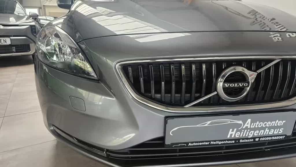 Volvo V40 Kinetic 1.Hand Navi Alu Allwetter 10/2017-photo-9