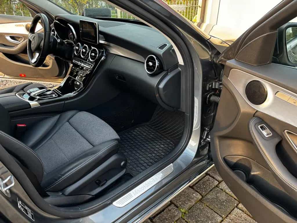 Mercedes-Benz C-Class 250 T CGI Avantgarde/LED/SHZ/AHK/Tem/Garantie 02/2017-photo-26