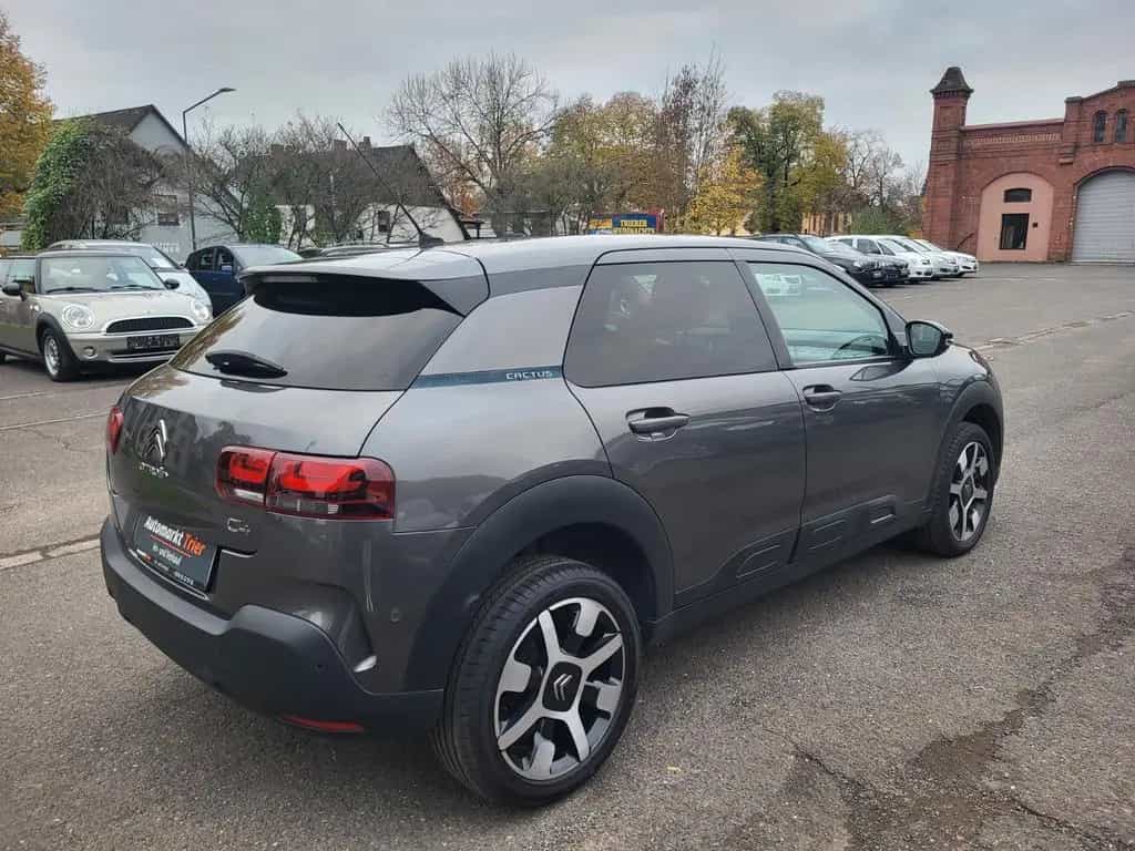 Citroën C4 Cactus Top Zustand! NUR 67685 Km! Export! 07/2020-photo-4