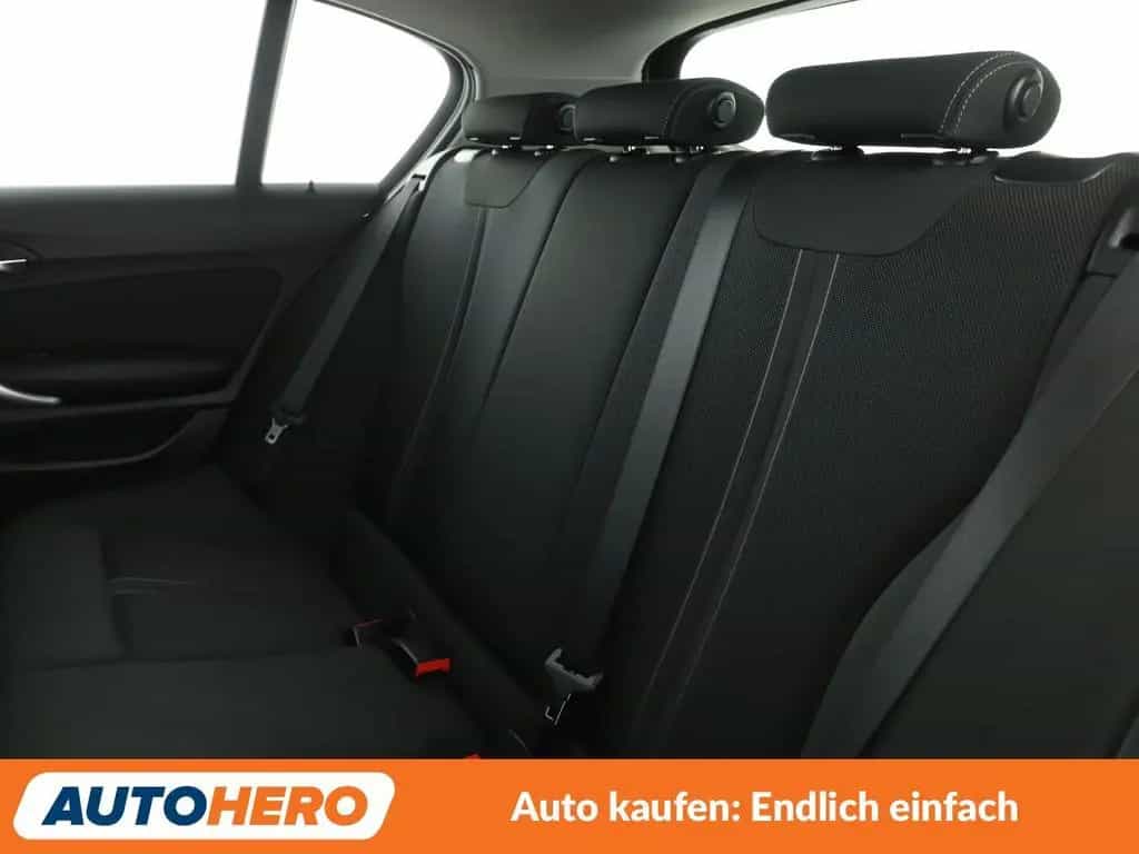 BMW 1 Series 118i Sport Line Aut.*NAVI*TEMPO*LED*PDC*SHZ* 01/2016-photo-13