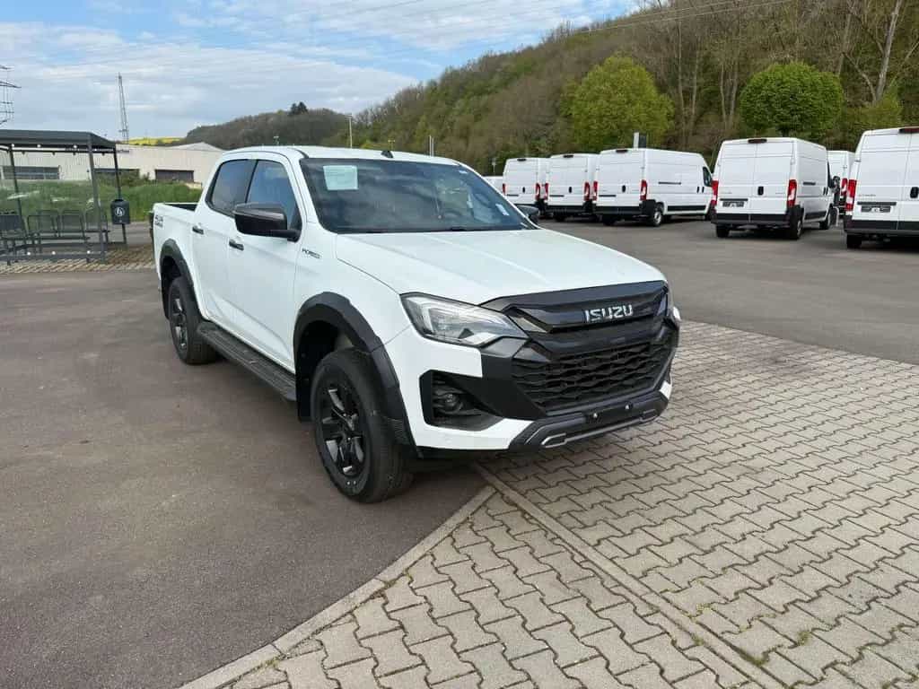 Isuzu D-Max D-Max Double Cab 4WD Autm. V-Cross null-photo-1