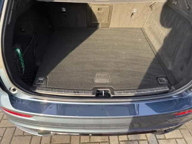 Volvo XC60 B4 Diesel Plus Dark mit Panorama,20zoll,Vol 01/2023-photo-10