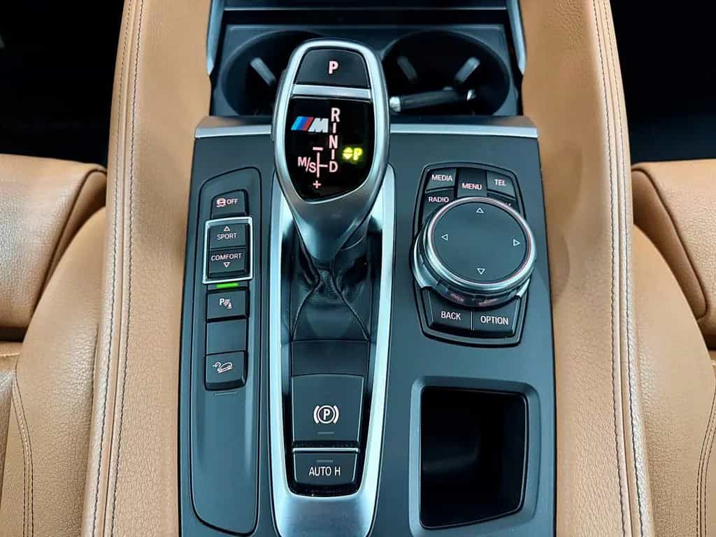 BMW X6 XDRIVE 30D M-SPORTPAKET*AUS 2 HAND*UNFALLFREI 01/2015-photo-14