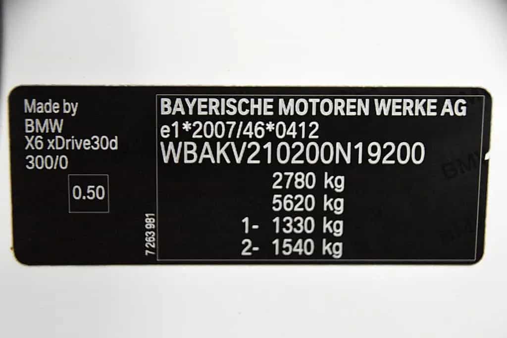 BMW X6 XDRIVE 30D M-SPORTPAKET*AUS 2 HAND*UNFALLFREI 01/2015-photo-31