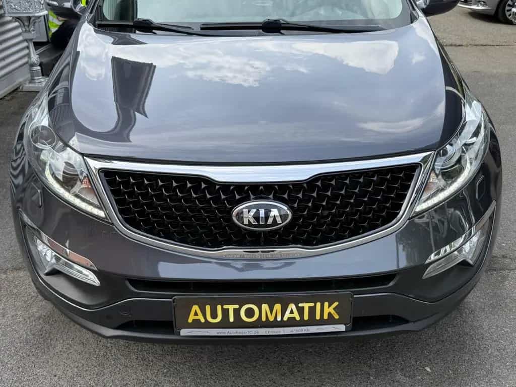 Kia Sportage 4WD AUTOMATIK+LEDER+PANO+KAMERA 02/2015-photo-2