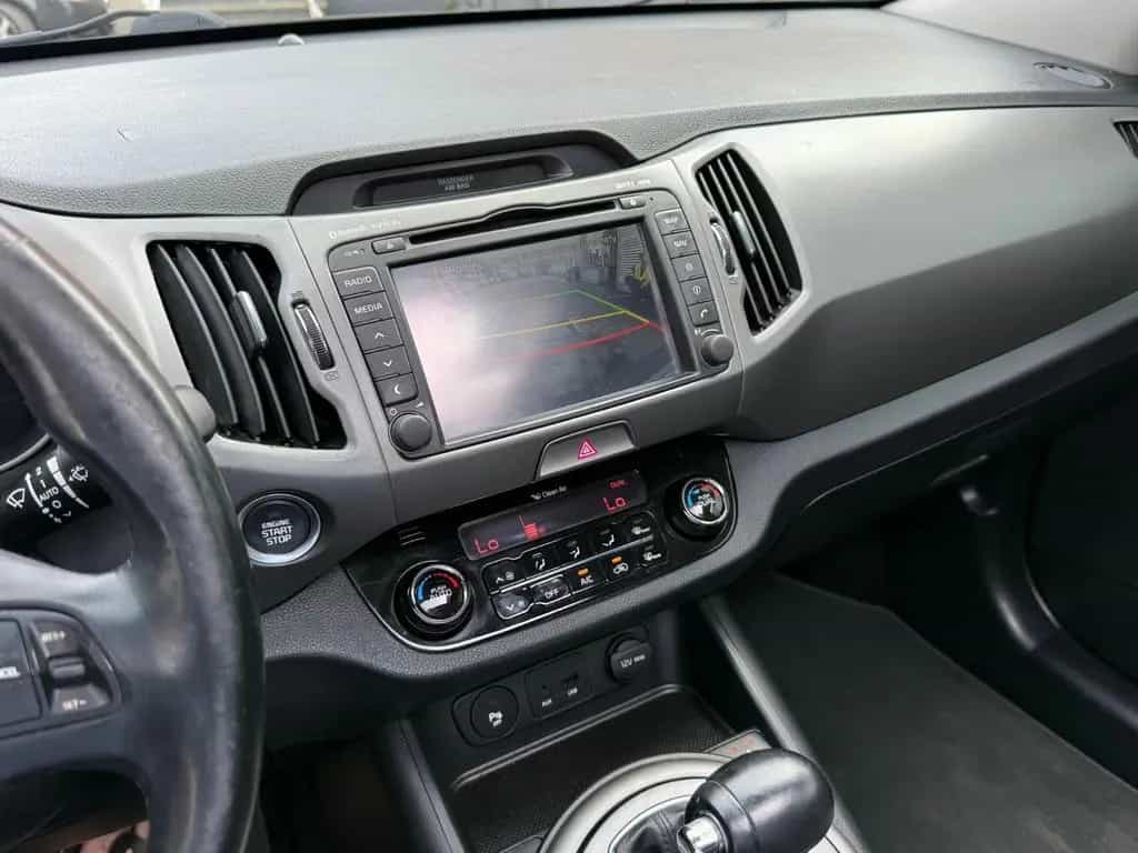 Kia Sportage 4WD AUTOMATIK+LEDER+PANO+KAMERA 02/2015-photo-21