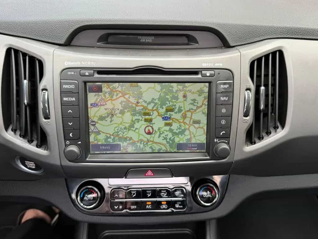 Kia Sportage 4WD AUTOMATIK+LEDER+PANO+KAMERA 02/2015-photo-22