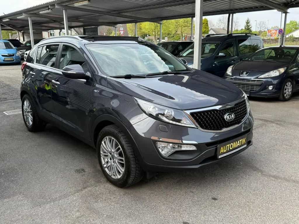 Kia Sportage 4WD AUTOMATIK+LEDER+PANO+KAMERA 02/2015-photo-4