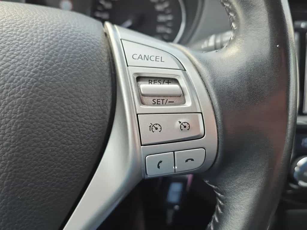 Nissan Qashqai 1.2 Acenta 01/2017-photo-21