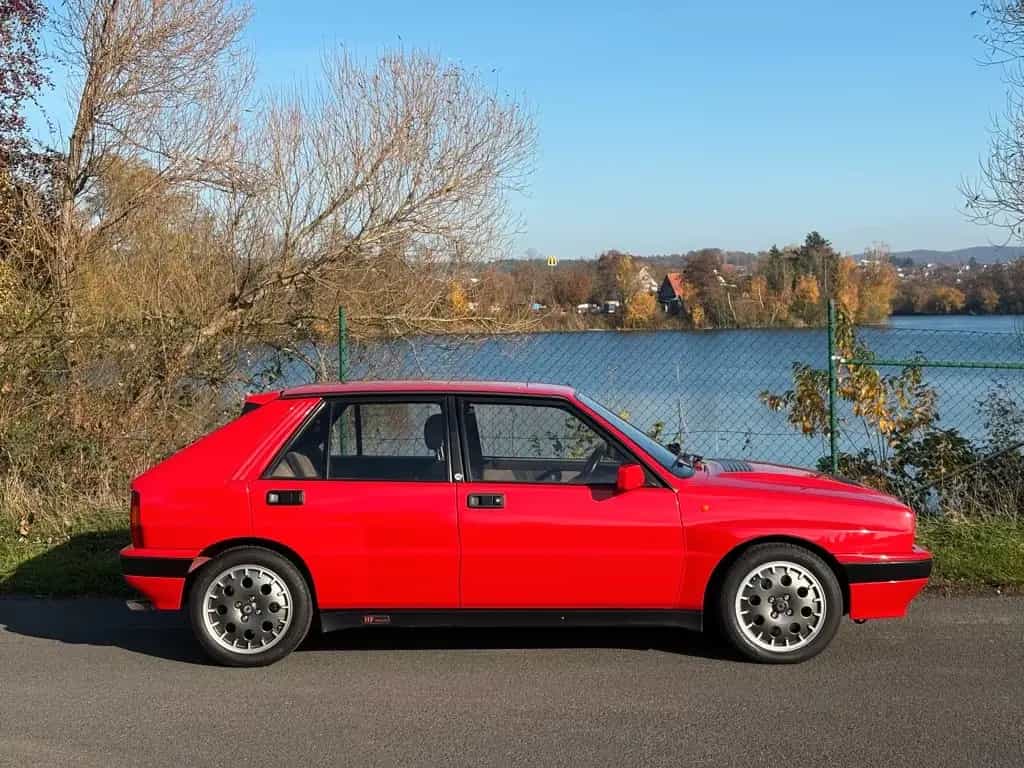 Lancia Delta HF Integrale SSD Radio H Kennzeichen 07/1990-photo-1