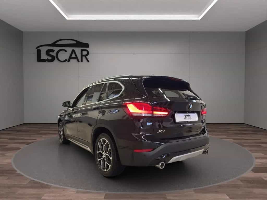 BMW X1 Bmw X1 sDrive X-Line Plus 20d 12/2021-photo-4