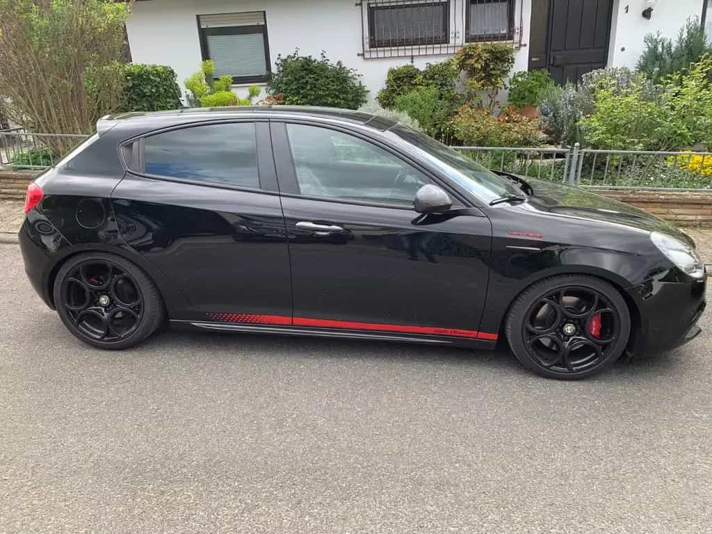 Alfa Romeo Giulietta 1.8 TBi 16V TCT Quadrifoglio Verde... 11/2014-photo-1