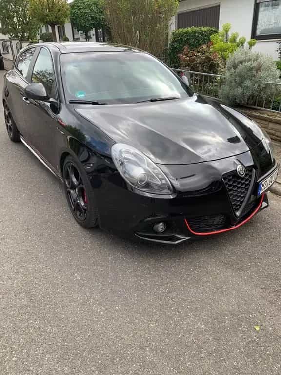 Alfa Romeo Giulietta 1.8 TBi 16V TCT Quadrifoglio Verde... 11/2014-photo-2