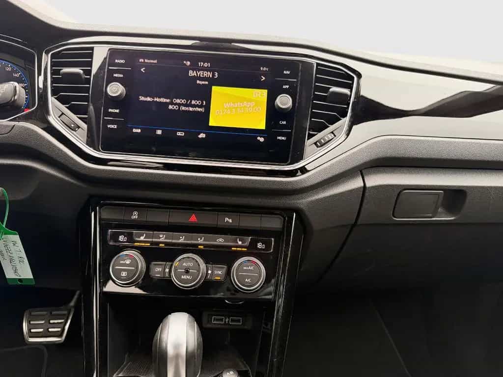 Volkswagen T-Roc 4Motion Navi Allrad Alu PDC ACC Sportpaket 01/2020-photo-19