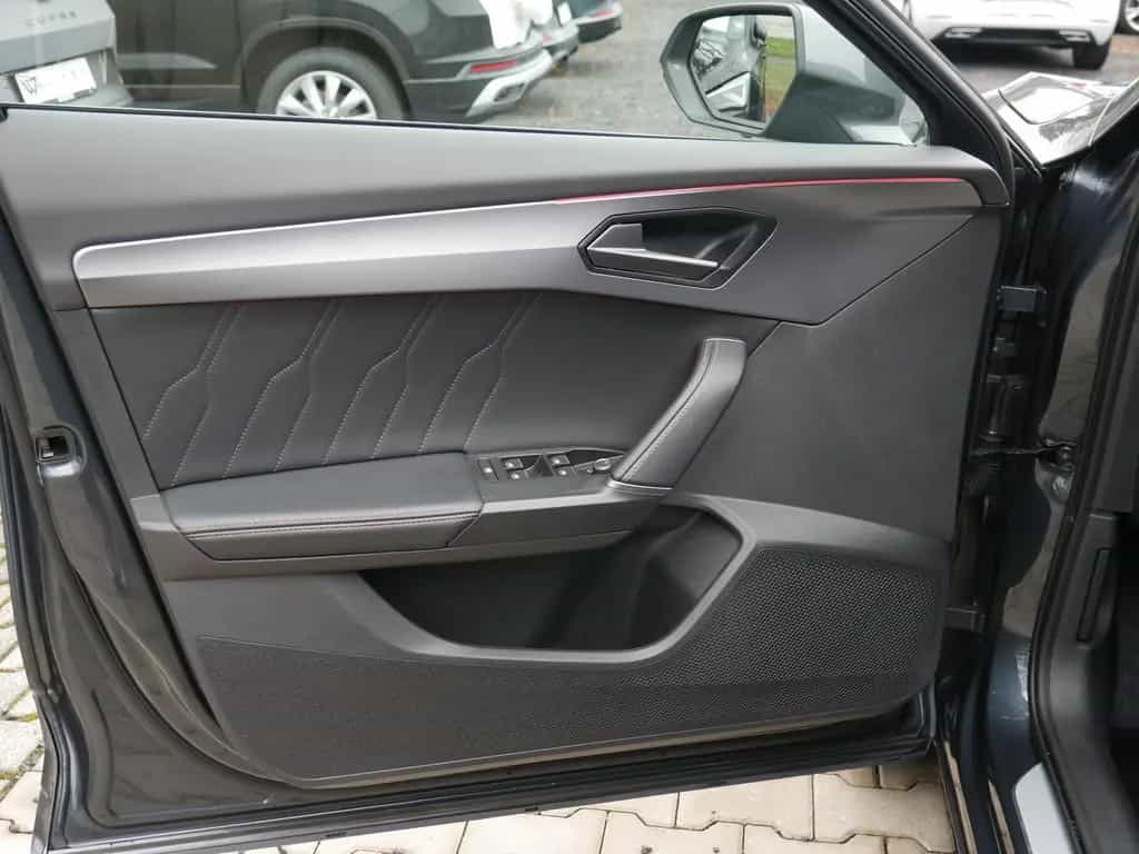 Cupra Formentor 1.5 TSI KLIMA PDC SHZ NAVI ACC LED 19" 03/2022-photo-19