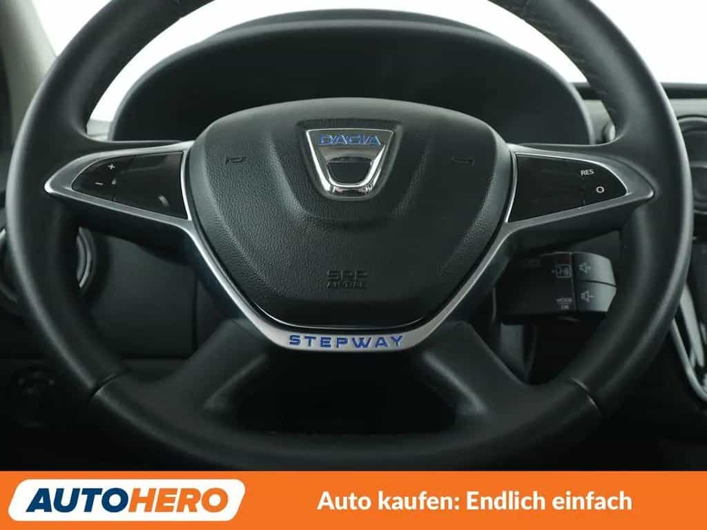 Dacia Dokker 1.6 SCe Stepway*NAVI*PDC*SHZ*AHK*KLIMA* 04/2019-photo-18
