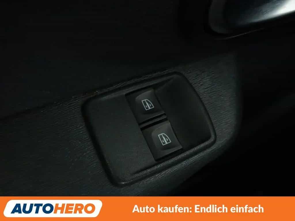 Dacia Dokker 1.6 SCe Stepway*NAVI*PDC*SHZ*AHK*KLIMA* 04/2019-photo-27
