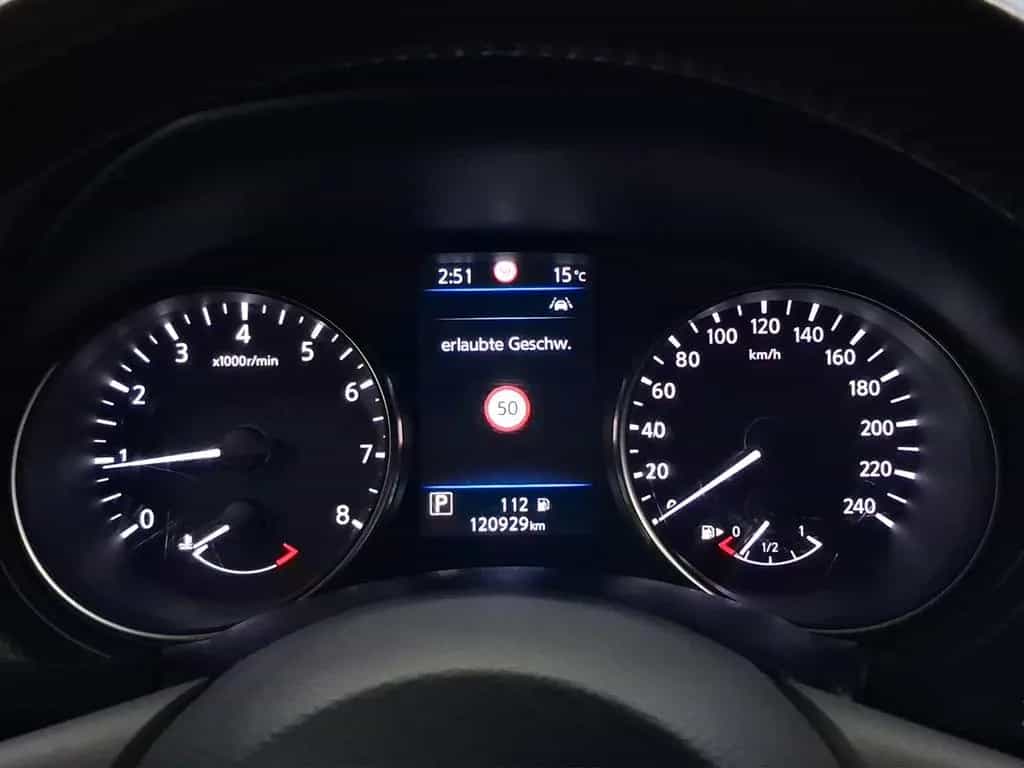 Nissan Qashqai 1.3 DIG,1.Hand,Navi,Tempo,Kamera,S-Heft 04/2019-photo-14