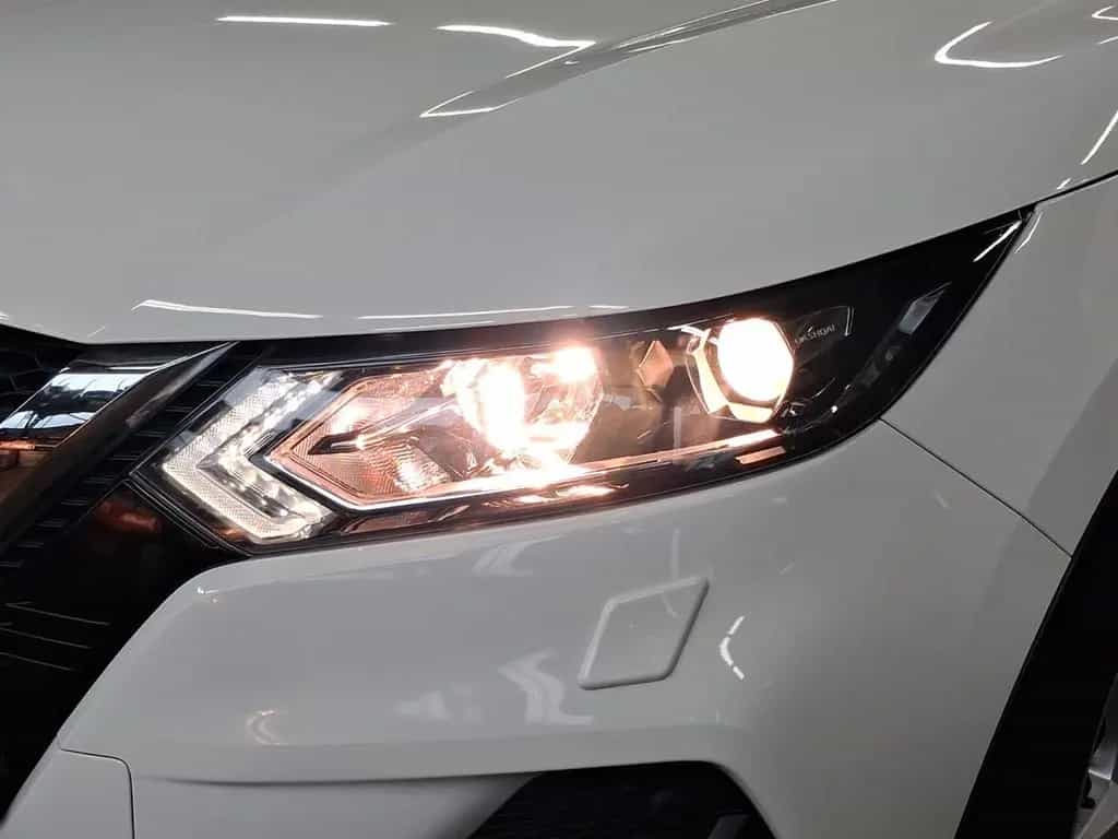 Nissan Qashqai 1.3 DIG,1.Hand,Navi,Tempo,Kamera,S-Heft 04/2019-photo-27
