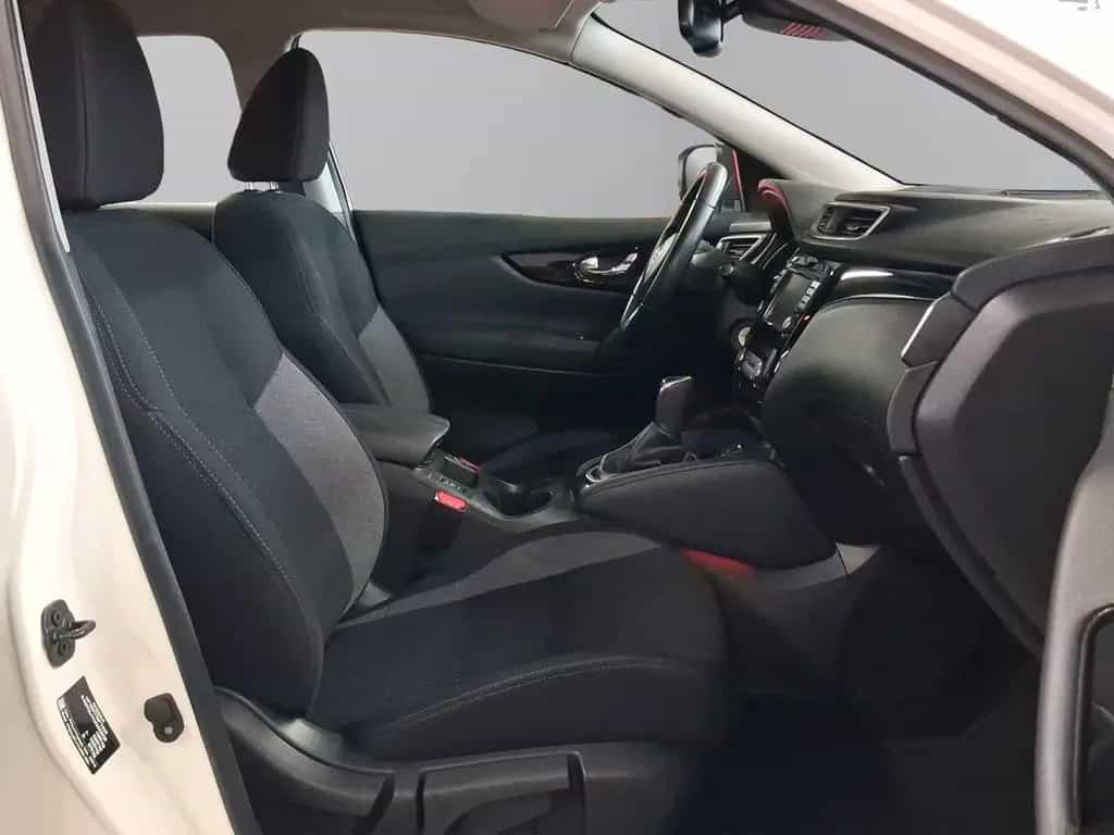 Nissan Qashqai 1.3 DIG,1.Hand,Navi,Tempo,Kamera,S-Heft 04/2019-photo-8