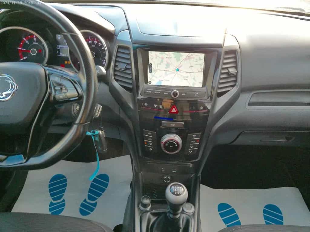 Ssangyong XLV TÜV NEU  NAVI R-KAMERA S-HET 1HAND 07/2019-photo-12