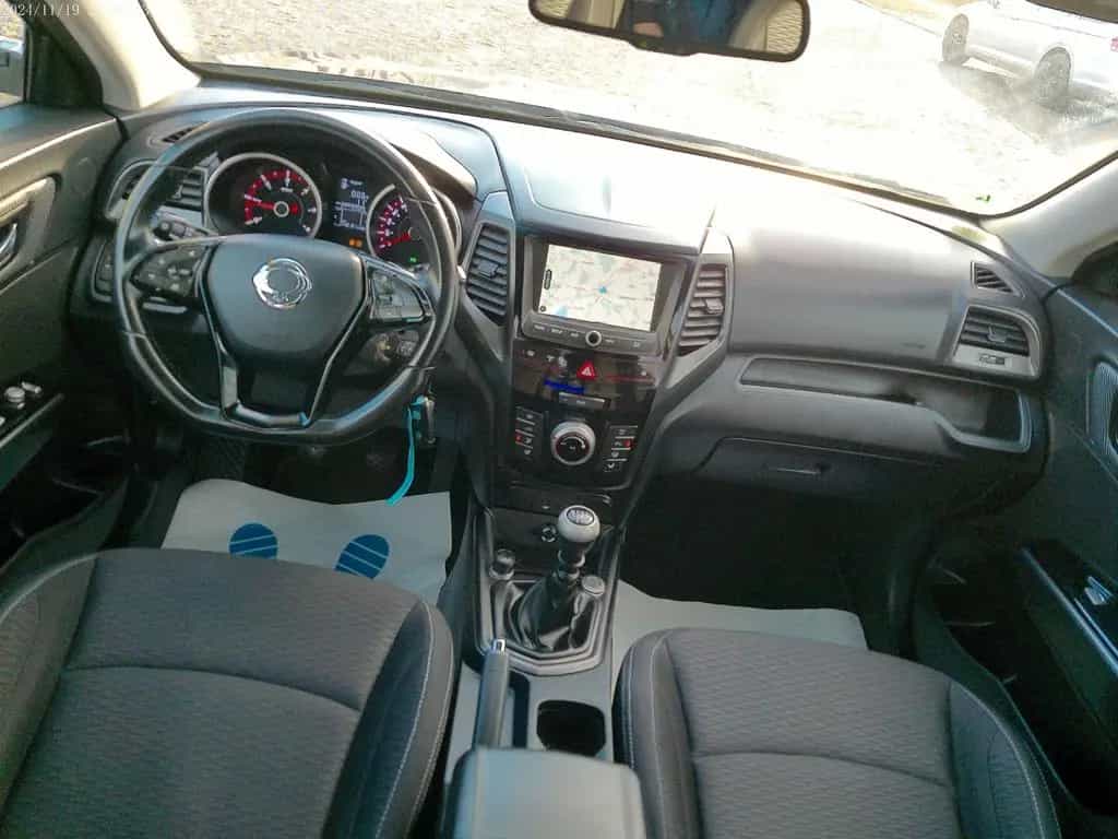 Ssangyong XLV TÜV NEU  NAVI R-KAMERA S-HET 1HAND 07/2019-photo-13