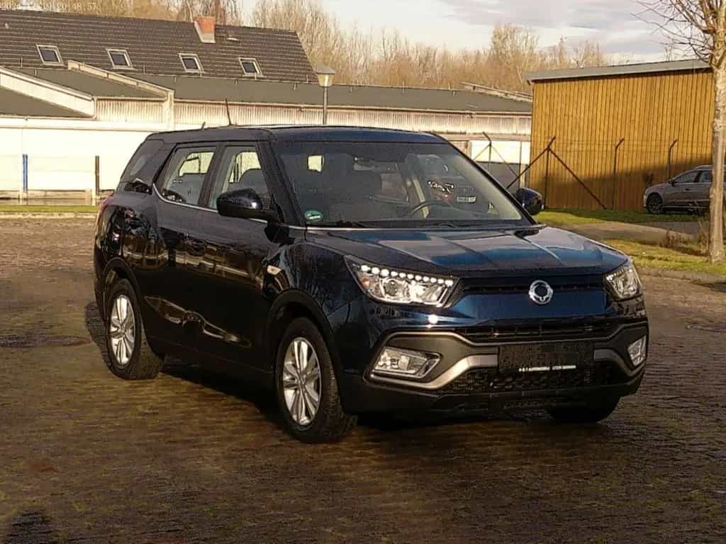 Ssangyong XLV TÜV NEU  NAVI R-KAMERA S-HET 1HAND 07/2019-photo-4