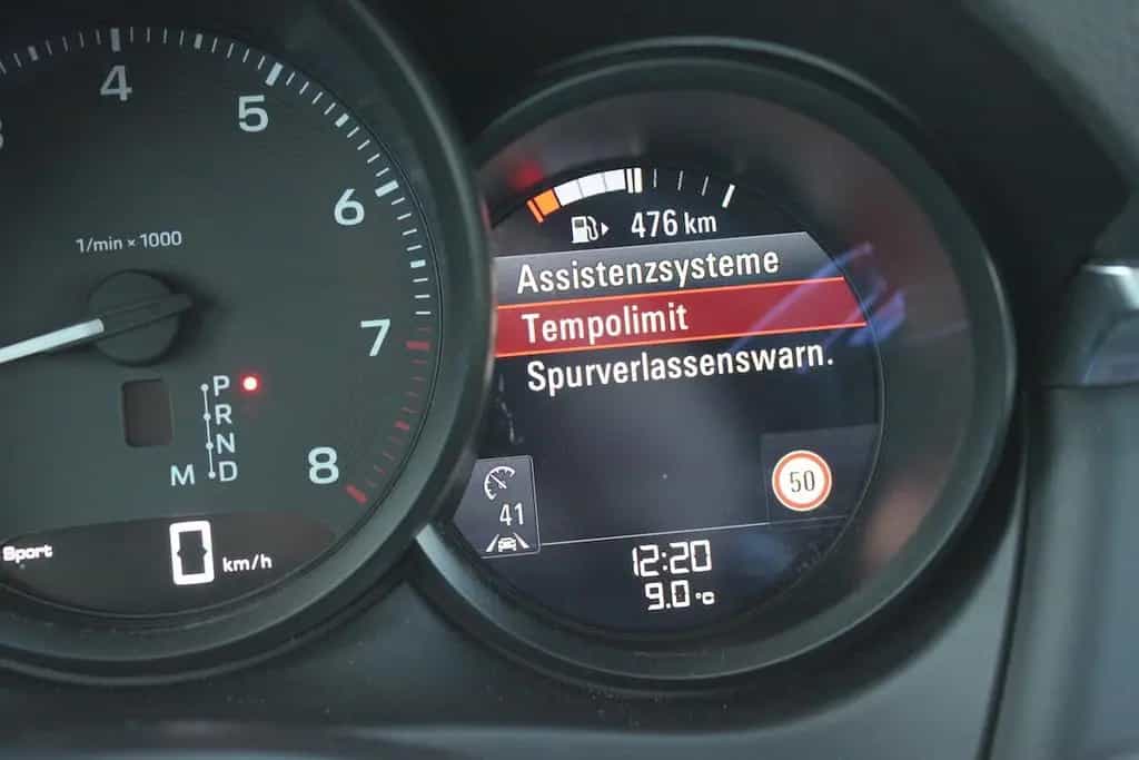 Porsche Macan 2.0 Panorama 2023 ( 45.202.- € NETTO ) 01/2023-photo-26
