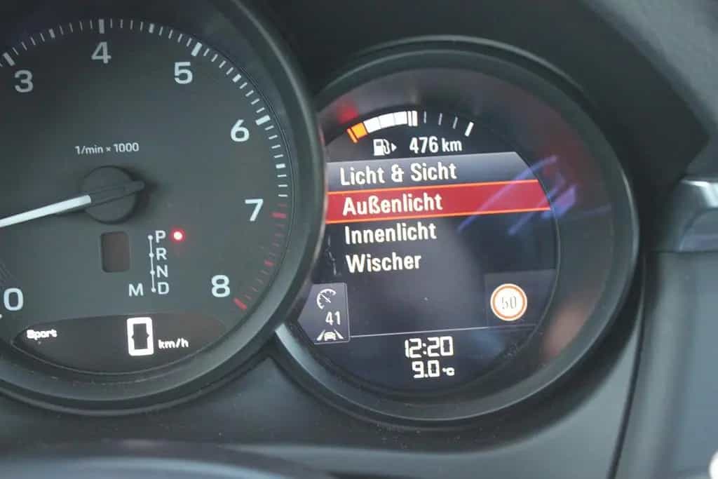 Porsche Macan 2.0 Panorama 2023 ( 45.202.- € NETTO ) 01/2023-photo-28