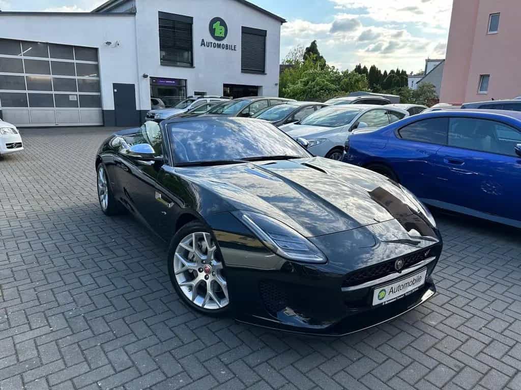 Jaguar F-Type 2.0 L P300 Turbo*NAVI*KAM*LED*SHZ*TEMPOMA 03/2018-photo-1