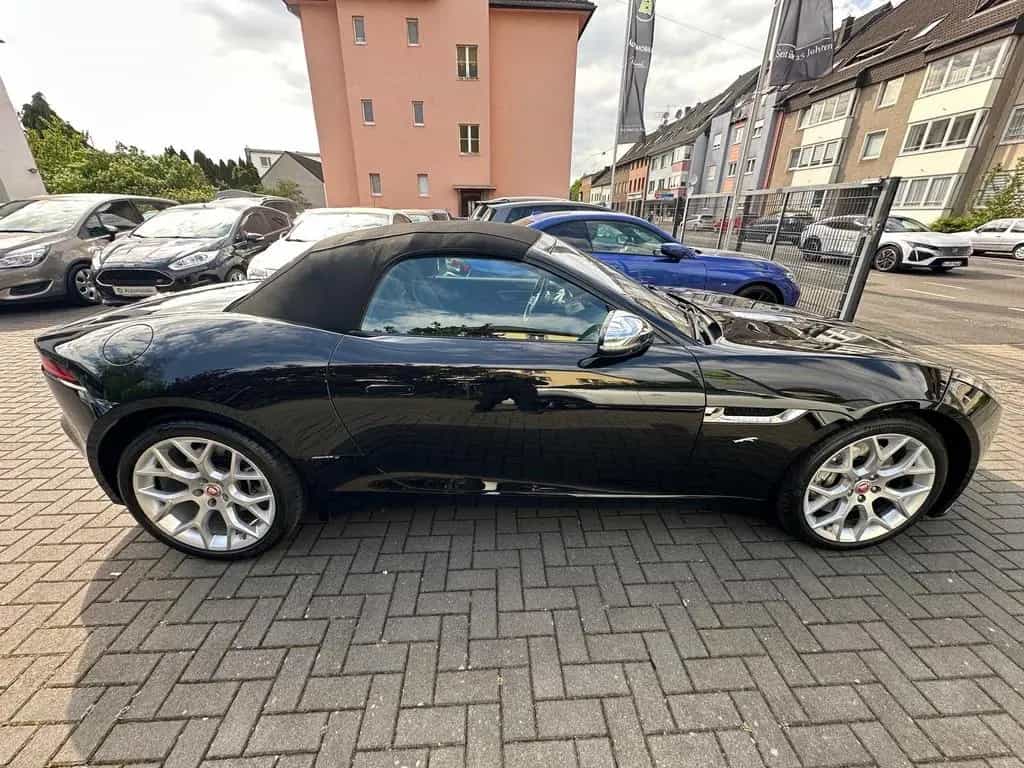 Jaguar F-Type 2.0 L P300 Turbo*NAVI*KAM*LED*SHZ*TEMPOMA 03/2018-photo-12