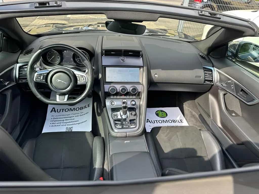 Jaguar F-Type 2.0 L P300 Turbo*NAVI*KAM*LED*SHZ*TEMPOMA 03/2018-photo-16