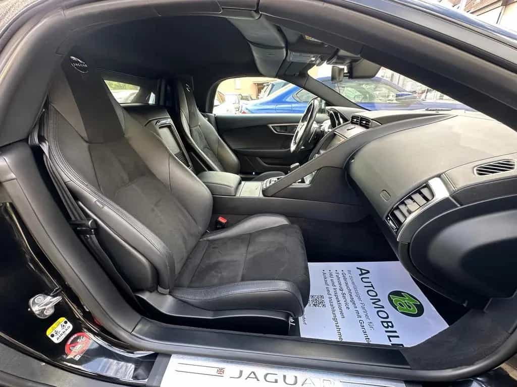 Jaguar F-Type 2.0 L P300 Turbo*NAVI*KAM*LED*SHZ*TEMPOMA 03/2018-photo-22
