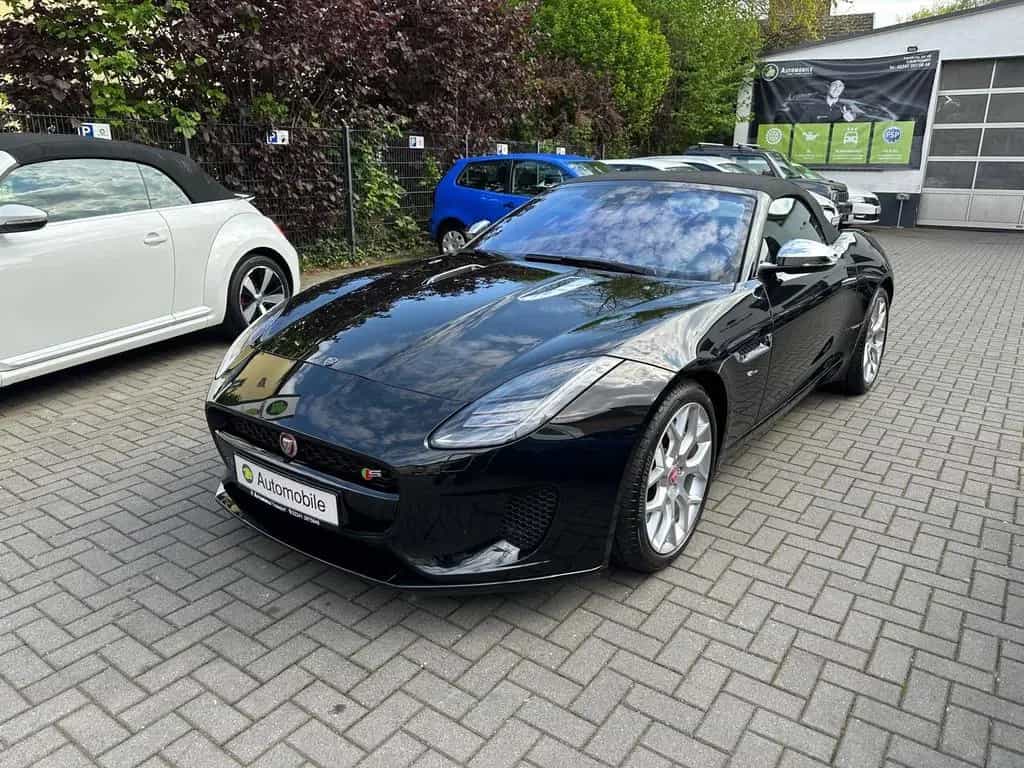 Jaguar F-Type 2.0 L P300 Turbo*NAVI*KAM*LED*SHZ*TEMPOMA 03/2018-photo-3