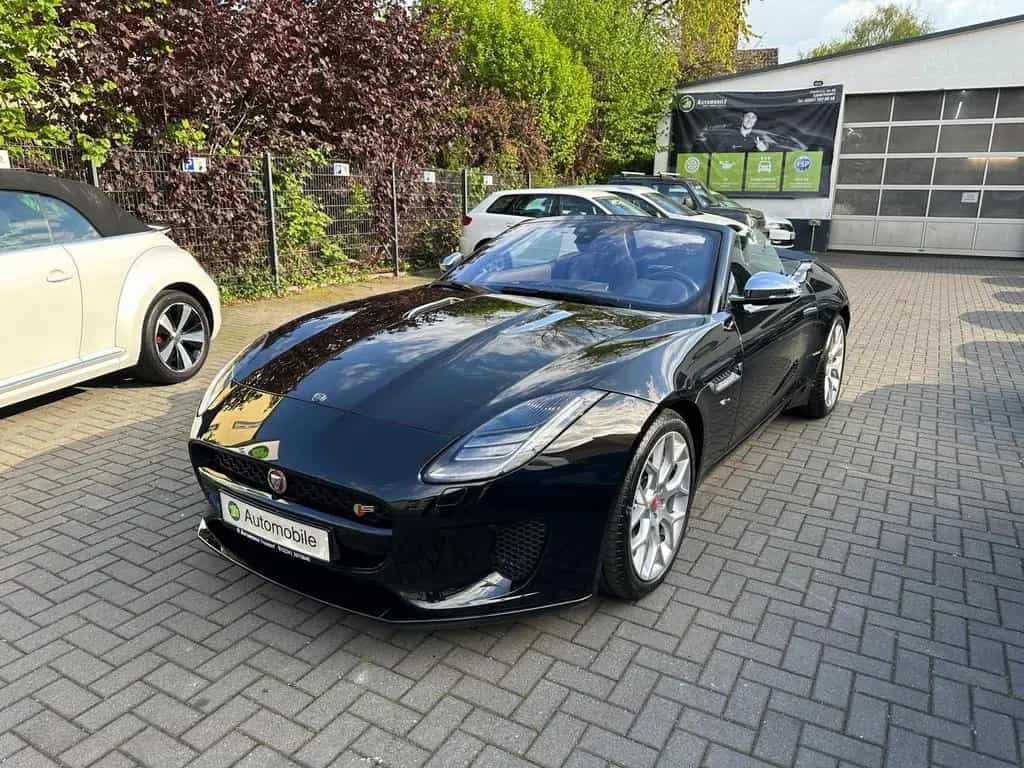 Jaguar F-Type 2.0 L P300 Turbo*NAVI*KAM*LED*SHZ*TEMPOMA 03/2018-photo-4