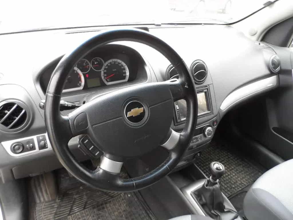Chevrolet Aveo Schrägheck LT 1.Hd+Climatr+ALU+NAVI+TÜV NEU 05/2009-photo-7