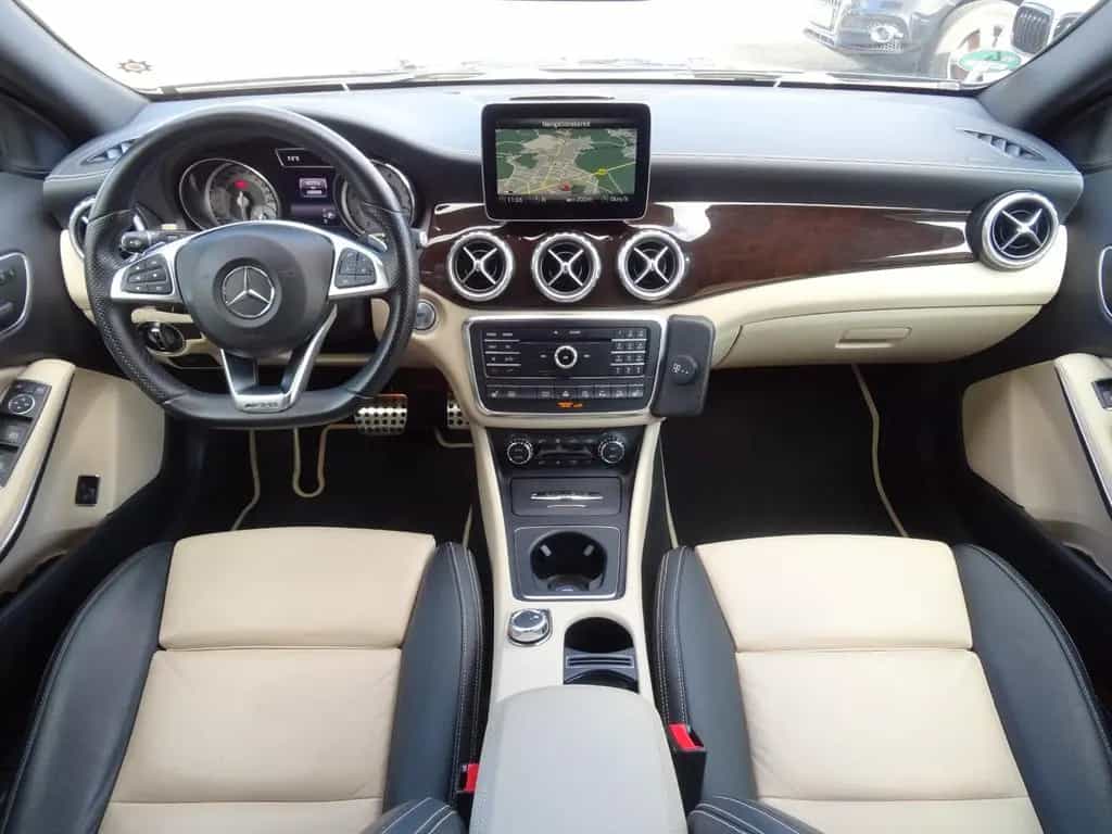 Mercedes-Benz GLA 250 4Matic AMG 2. HAND LED NAVI KAMERA LEDER 09/2016-photo-15
