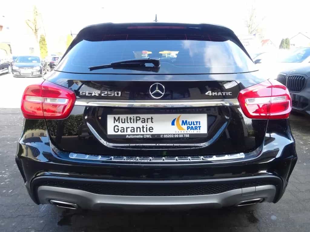 Mercedes-Benz GLA 250 4Matic AMG 2. HAND LED NAVI KAMERA LEDER 09/2016-photo-6