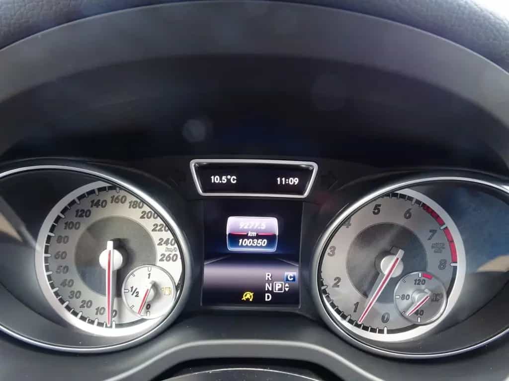 Mercedes-Benz GLA 250 4Matic AMG 2. HAND LED NAVI KAMERA LEDER 09/2016-photo-8