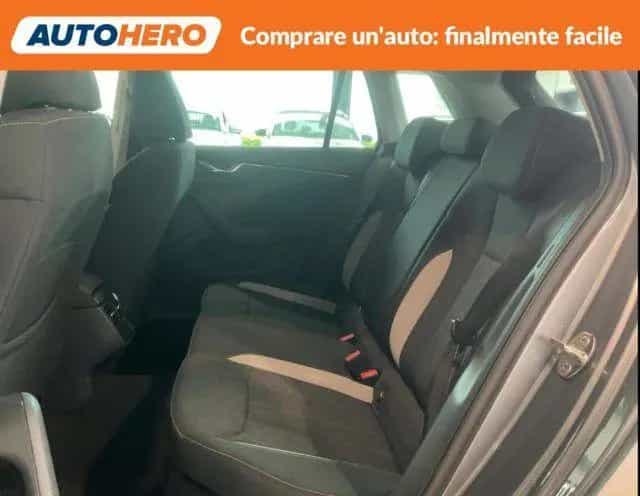 Other Skoda Kamiq 1.0 TSI 110 CV Black Dots 06/2023-photo-8