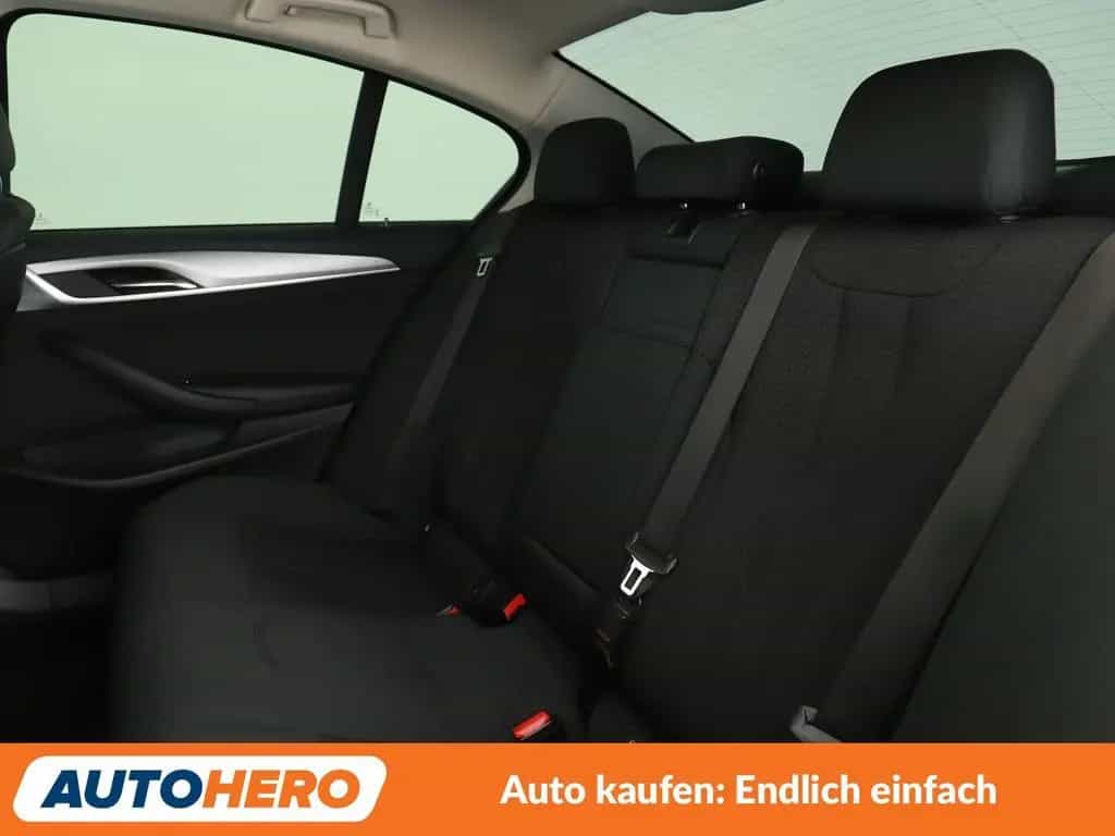 BMW 5 Series 520d Aut.*NAVI*TEMPO*LED*PDC*SHZ* 06/2019-photo-13