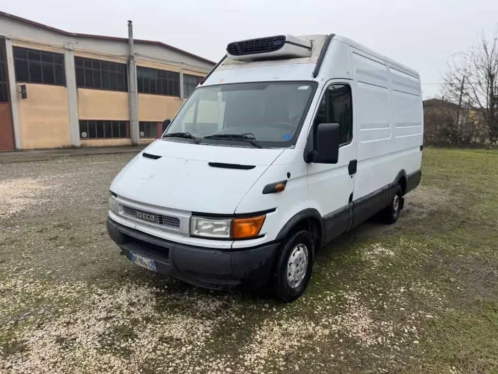 Iveco Daily 2.5 Diesel Furgone Frigo 04/2007-photo-0