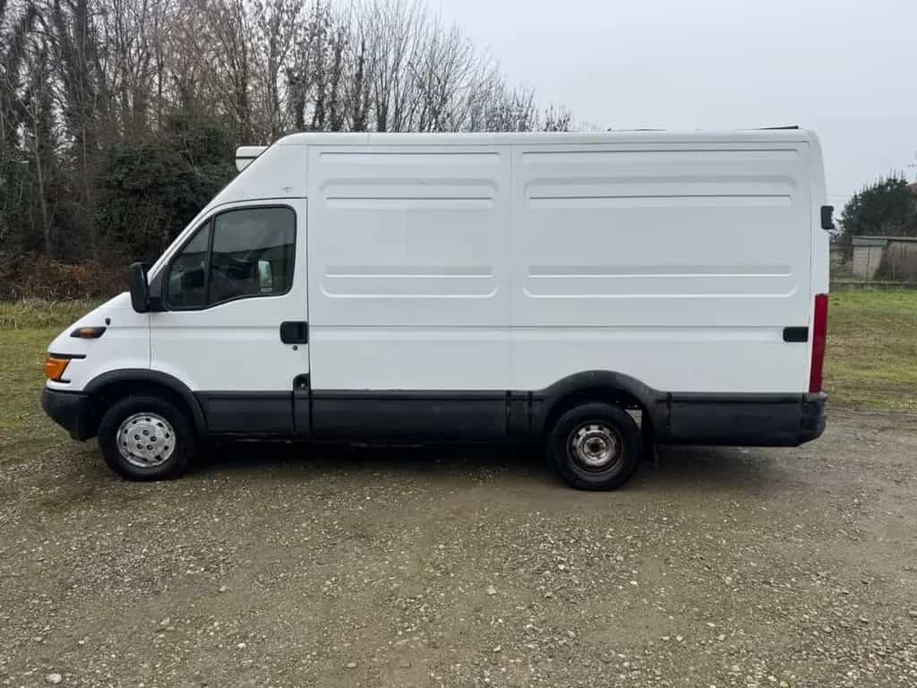 Iveco Daily 2.5 Diesel Furgone Frigo 04/2007-photo-3