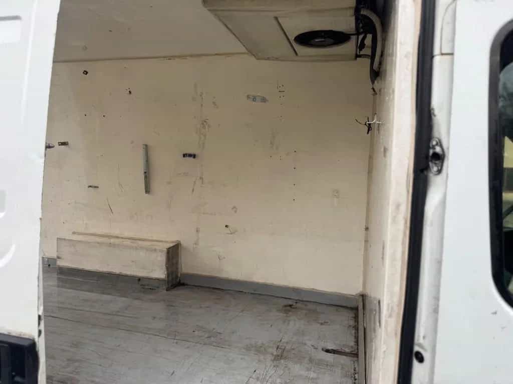 Iveco Daily 2.5 Diesel Furgone Frigo 04/2007-photo-9