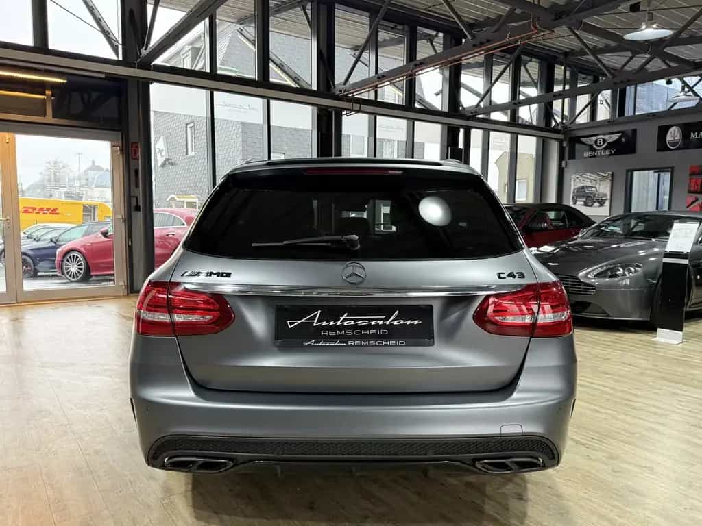 Mercedes-Benz C-Class 43 AMG T 4Matic*PERF.ABGAS*KAMERA*PANO*LED 11/2017-photo-4