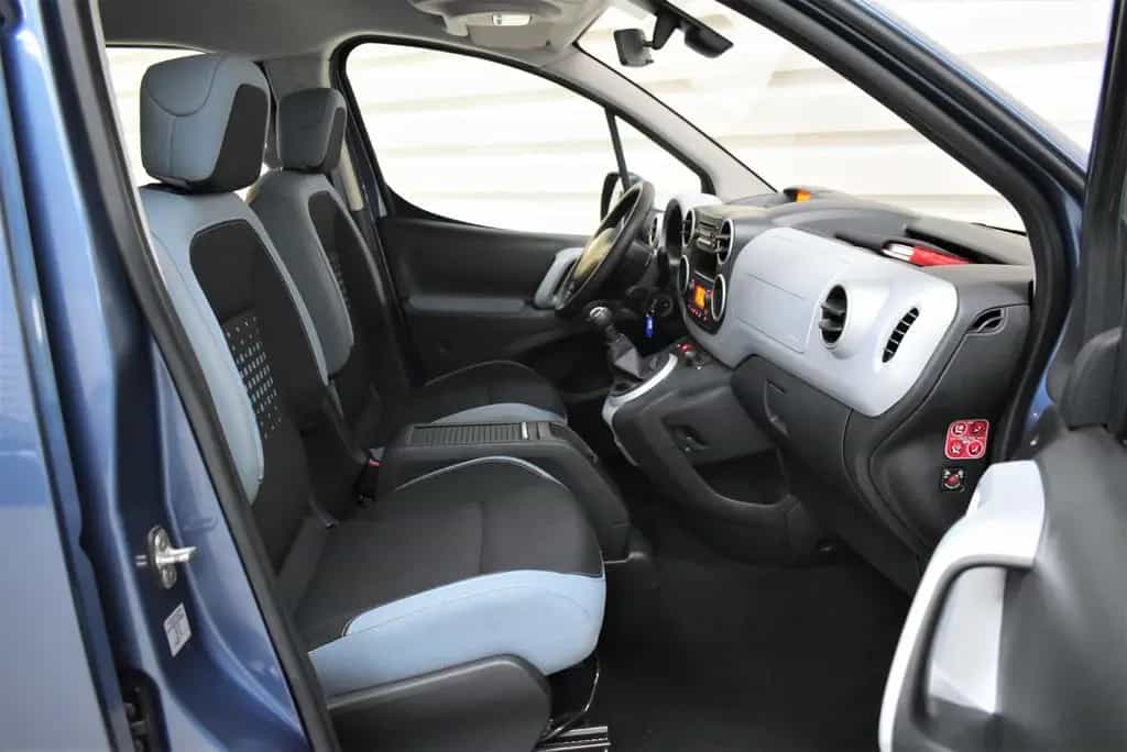 Citroën Berlingo Kombi Selection+SHZ+PDC+AHK+Tempomat 06/2014-photo-9