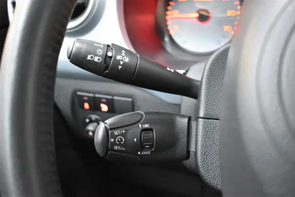 Citroën Berlingo Kombi Selection+SHZ+PDC+AHK+Tempomat 06/2014-photo-20