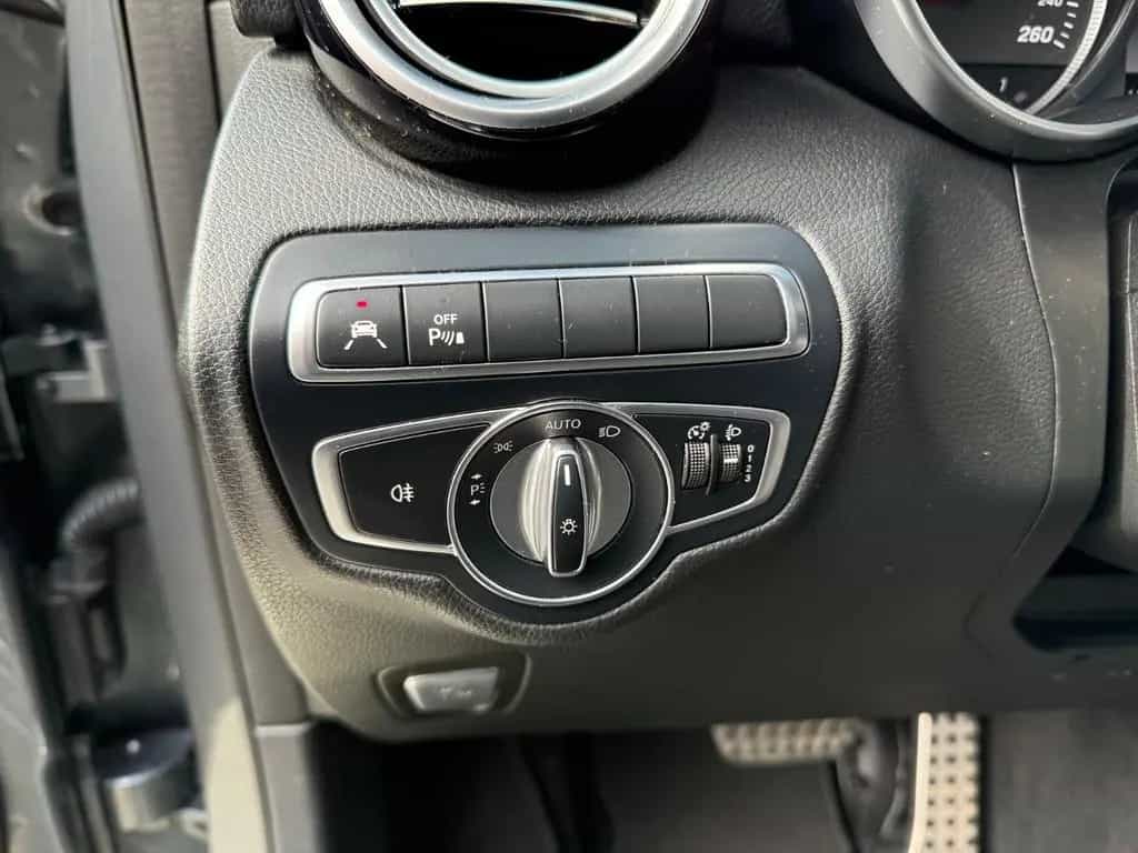 Mercedes-Benz GLC-Class 350d 4Matic AMG LINE AHK Burmaster Tot&Spur 10/2017-photo-16